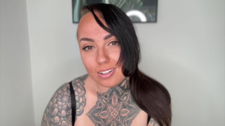 Miss Valentina: Інтерактивне навчання зохоченого бі