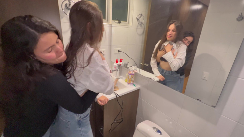 scarlettandc: Mi maquilladora me invita a hacer cosas calientes