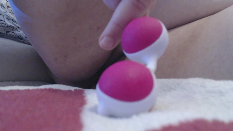 LaLaDelilah: Ben Wan ball masturbation