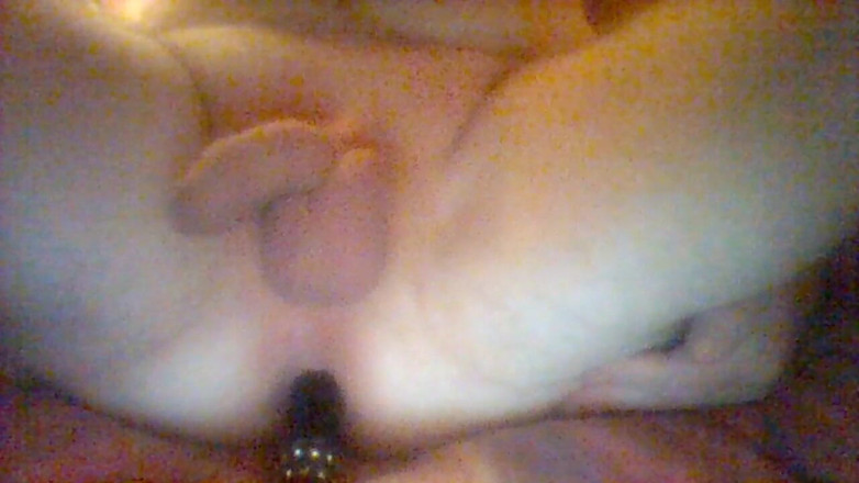 Pellefnatt: Masturbate my cock with dildo in ass