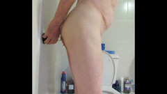 bigears: 9インチのガラスのコックに乗るクローズアップサイドビュー