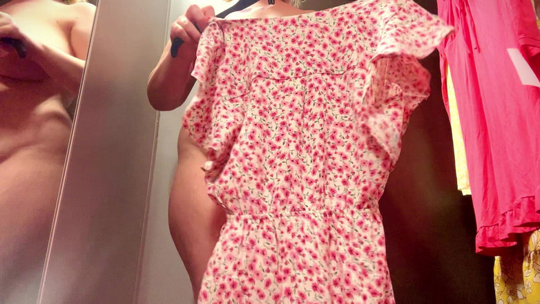 JessieHH: Percubaan Pakaian Musim Panas Dan Coli Pada Haul NSFW