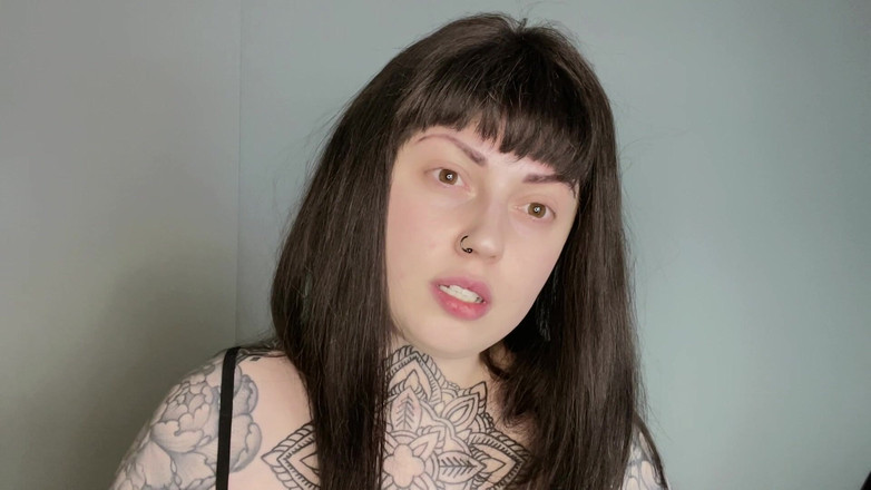 Miss Valentina: 継母のトイレ