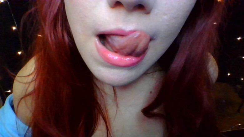Scarlet Vixen: Licky Licky - fetiš jazyka a úst