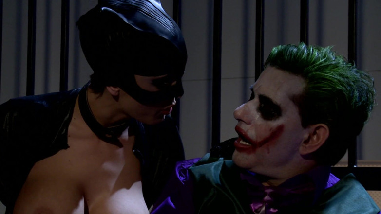 Very hot hardcore: Catwomen seksi dan harley quinn dientot sama joker