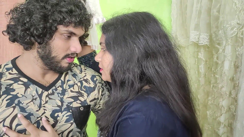 Vaigavarun45: BDSM Uma Mão Amarrada no Teto e Romance em Fancy...