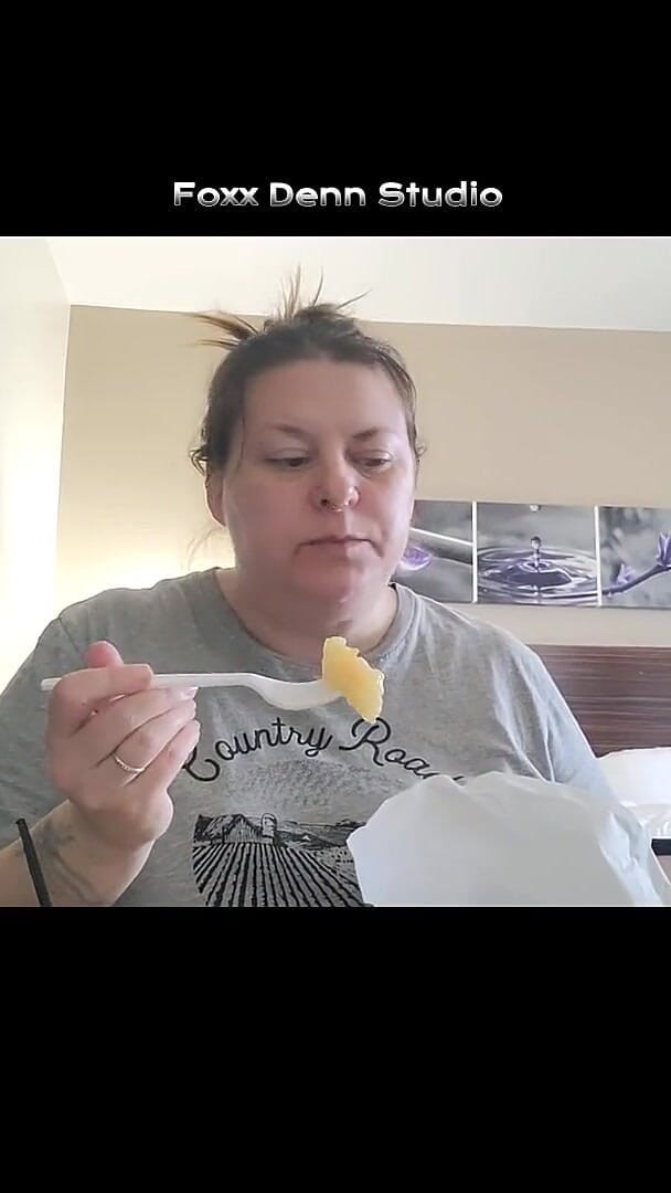 Eat with Me? Closed Captions (Foxx Denn Studio) Eat with Me? Closed Captions (Foxx Denn Studio)
