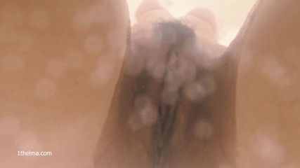 1THELMA: Underwater masturbation and orgasm