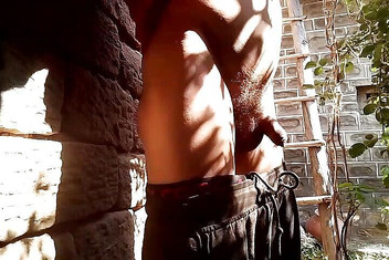 Gangbang straight: Vacker pissar utomhus