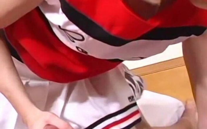 Homegrown GFs: 따먹히는 걸 좋아하는 치어리더