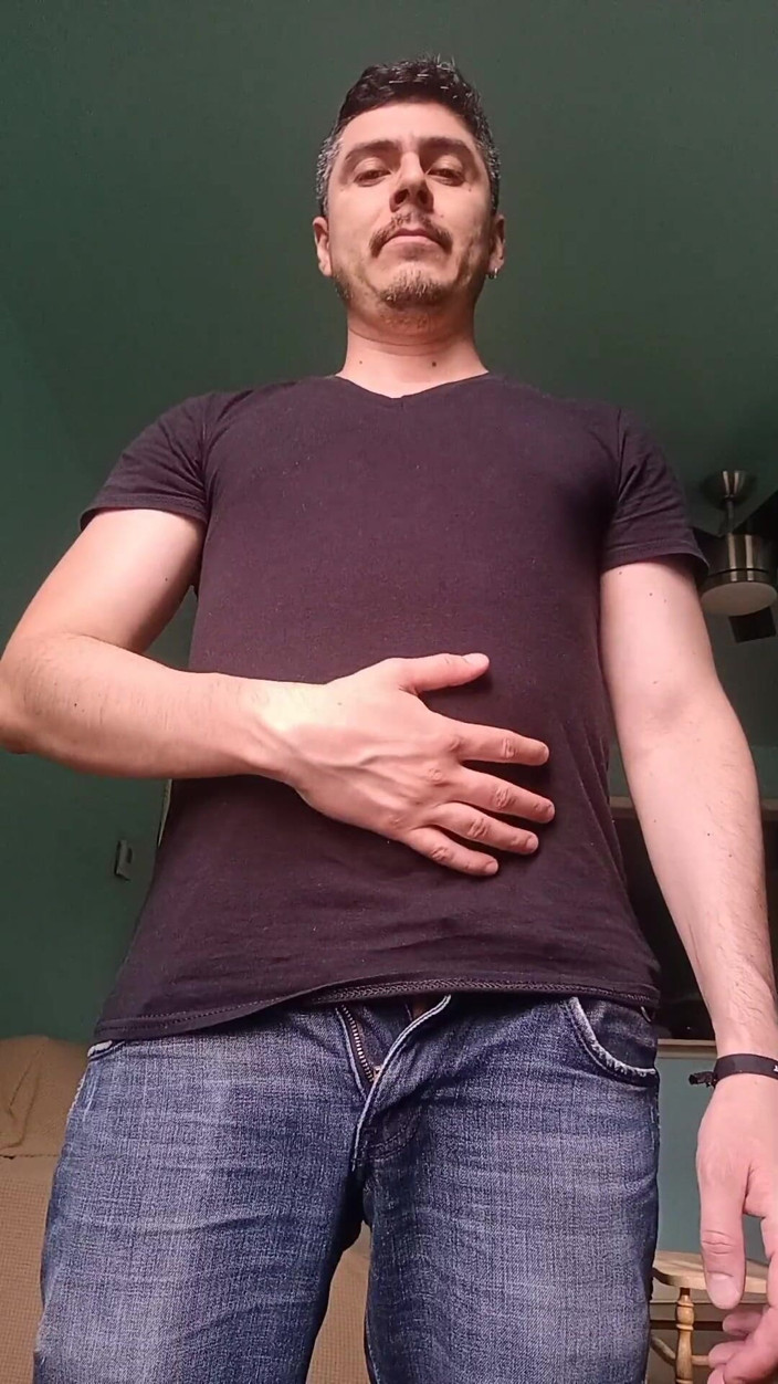 TabascoJake: Handsome Stepdaddy Showing off