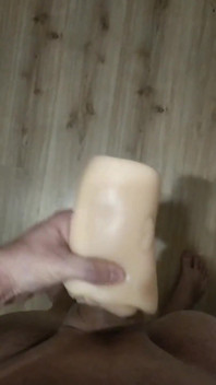 This Magnificent Masturbator Made Me Cum