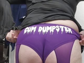 Texas Sissy: チンポの教会を拝むエッチなヌム