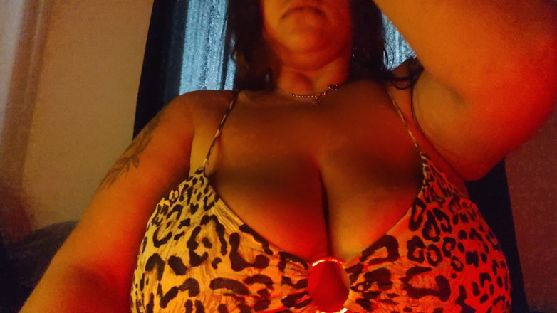 PABLO N3GROBAR: Bts BBW Milk Drippin Boobs
