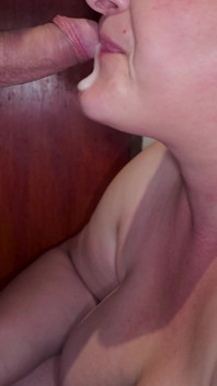 Boquete closeup detalhado chupando, enorme gozada 4k