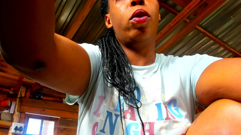 AnalEbony: Klaskanie, twerking i rozprzestrzenianie mojego dużego tyłka w tym kącie...