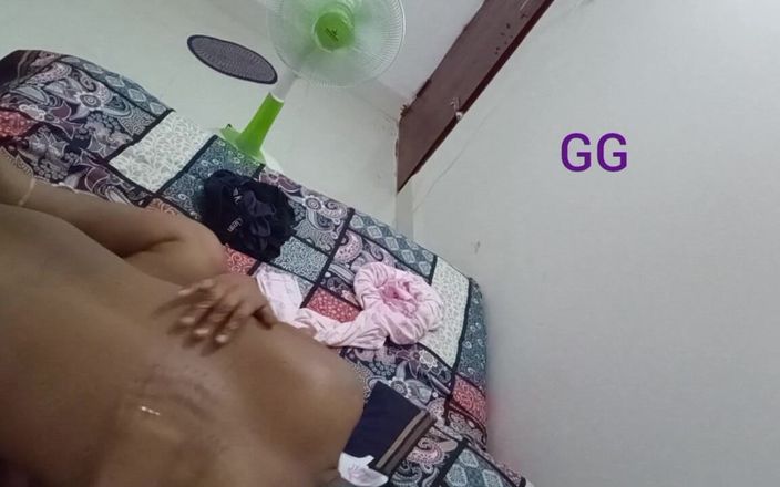 Girlgroup: Puja bhabhi desi sexe avec une grosse bite de devar...