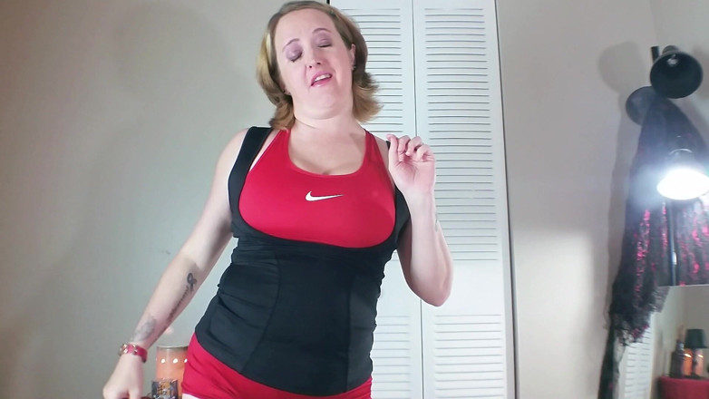 Kennedy Channing: Giving Me What I Need a Huge Facial