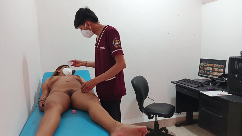 Goky: Patiënt komt binnen voor een massage en wordt uiteindelijk geneukt
