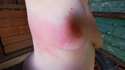 Bouncy Tits Action: Slapping her tits while farmer watches