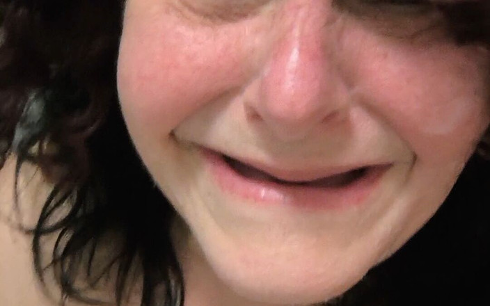 HerculesnVENUS: Цей чувак переслідував її в туалеті і їй в обличчя