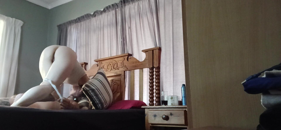 Bigjoefuckalott: Zábava spolubydlícího