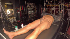 Queen_of_BDSM: 피어싱을 해주는 Herrin Saskia 박사!