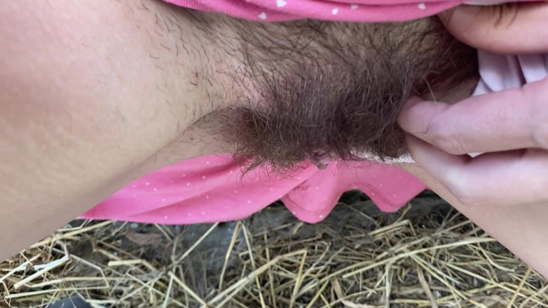 Cuteblonde666: Meine haarige muschi und großer kitzler