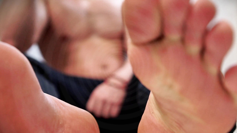 CashmasterAngel: POV You Are Your Boss's Feet Bitch