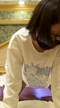 Ultra Slender Alt Girl Shows off Her Sharp Style as a Private Moment Quickly Heats up