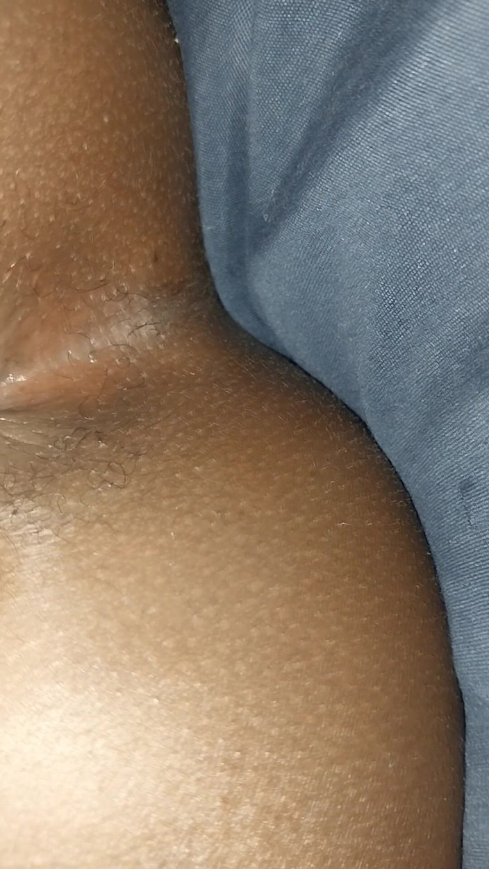 LoVbRo1: Dubur dara dan pancutan tebal pada zakar gemuk saya