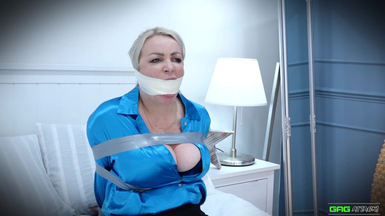 Gag Attack: Penny Lee - secretary ambushed