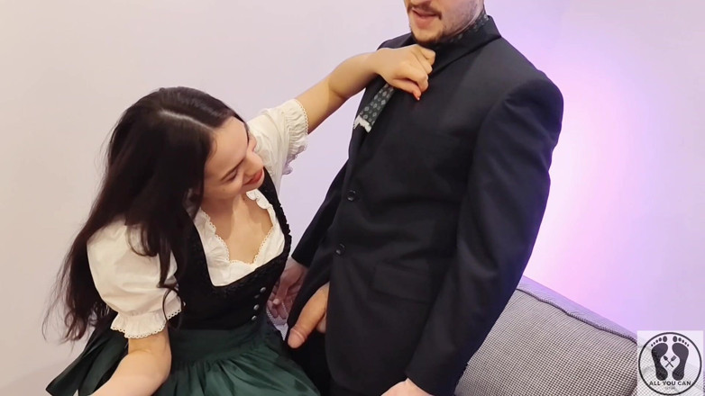 All You Can Fetish: Ana Spears se masturba la polla de su jefe en...