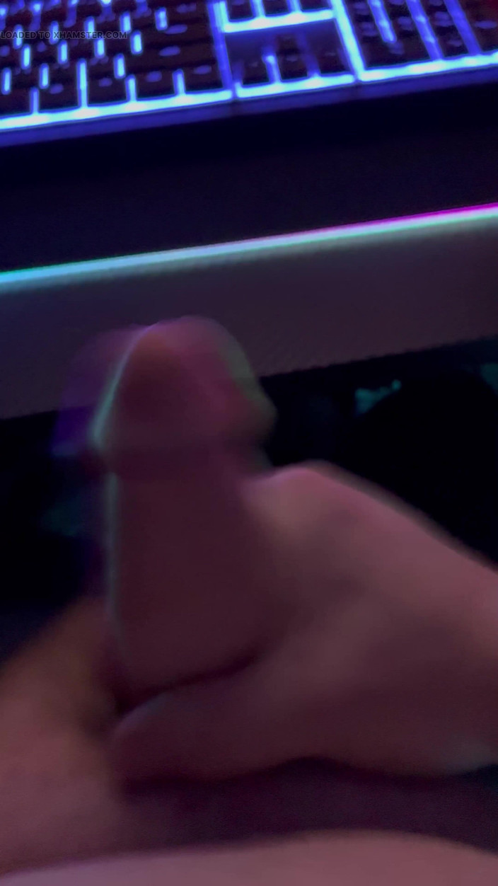 Respawn Daddy: Quick Cum Time While Jerking off