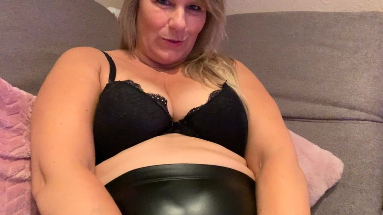 SweetSusi: Plug anal com Coração Vermelho