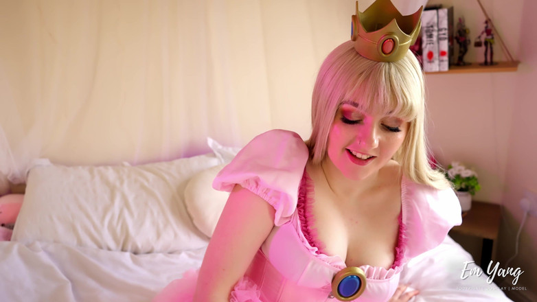 Em Yang: Pov: công chúa peach ngón tay &amp; tự địt mình vì bạn