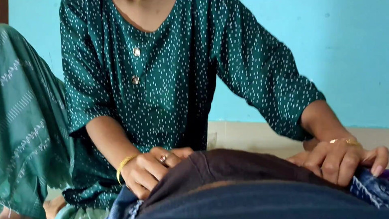 Easypron: Hintli köylü ateşli kızlar pronita seks yapıyor 2025