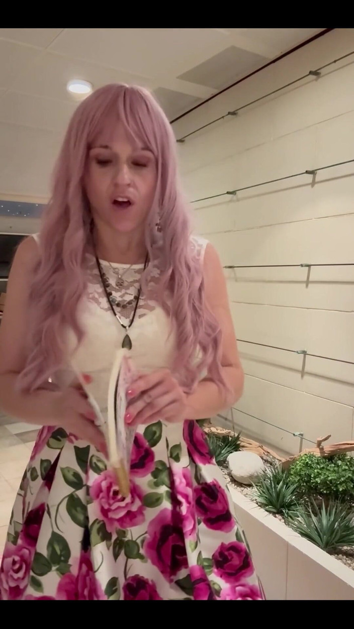 Suzy Wylde: それにはフェティッシュがあります