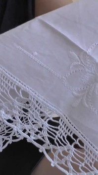Il tuo giorno di annusare vecchi fazzoletti - parte 3, lady victoria valente