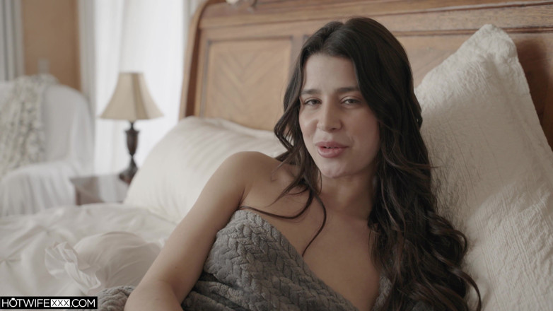HotwifeXXX: No quarto - com minha esposa gostosa - entrevistas