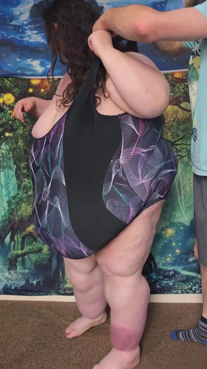 SSBBWLadyBrads: SSBBW Fat Goddess Swimwear Try on