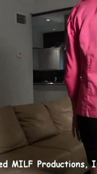 การหลอกลวงของน้องสาวต่างมารดา