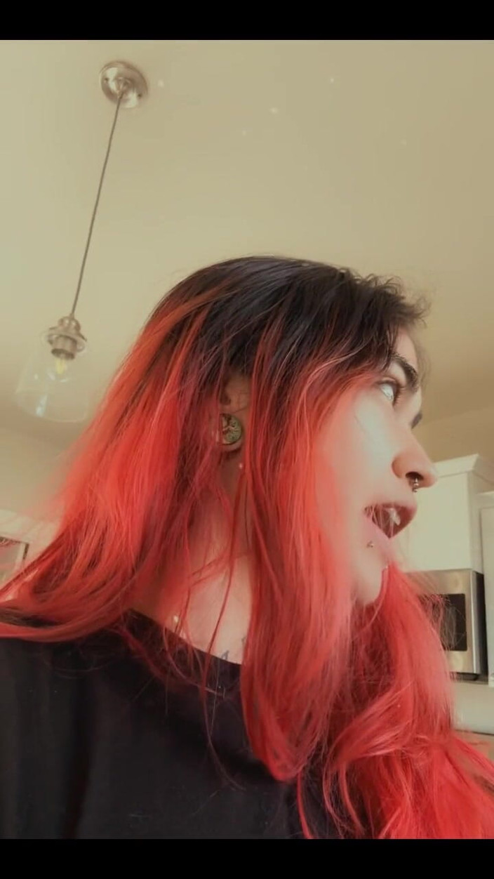 lilRavenFox: Eu estou tão animada para fazer pornô nesta cozinha