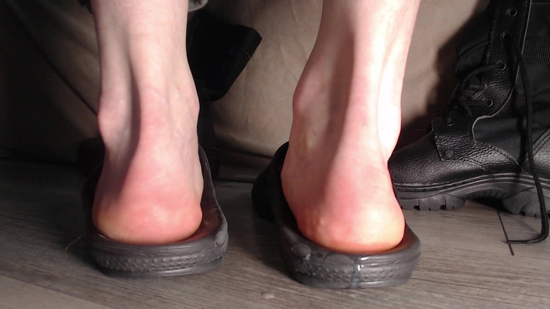 Hunky time: Lastik Terlikli Sperm