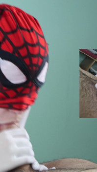 Elena Clarck Spider pijpbeurt