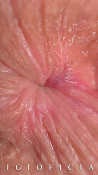 ถ้าเราถ่ายกล้องใกล้ระดับพรีเมี่ยมแล้วซูมรูตูดสาวอายุ 18 ปีใกล้ๆ ล่ะ?
