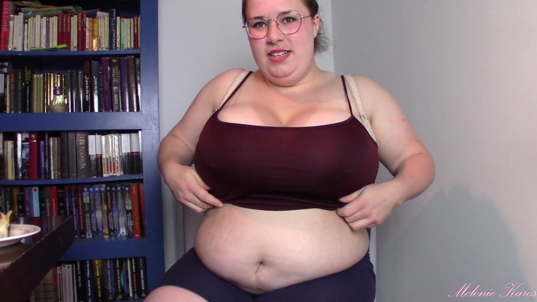 Melonie Kares: Oblivious fatty