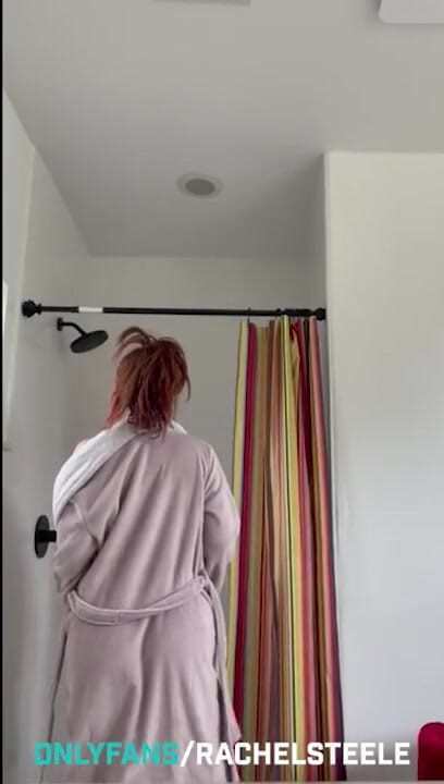 Rachel Steele: Mari Mandi Bersama