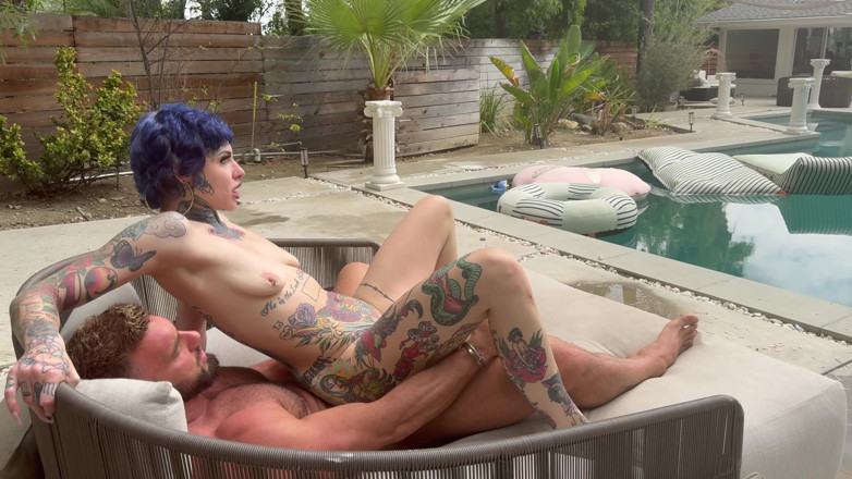 Alfiecinematic: Ateşli ve seksi badmomti ile sahne arkası