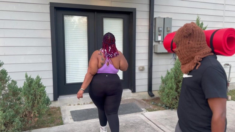 TeddyStrokez: Allungata da Tiffany